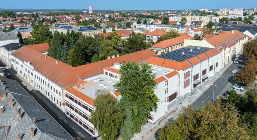 Építészeti értékek megtartásával sikerült megújítani Nagykanizsa gimnáziumát
