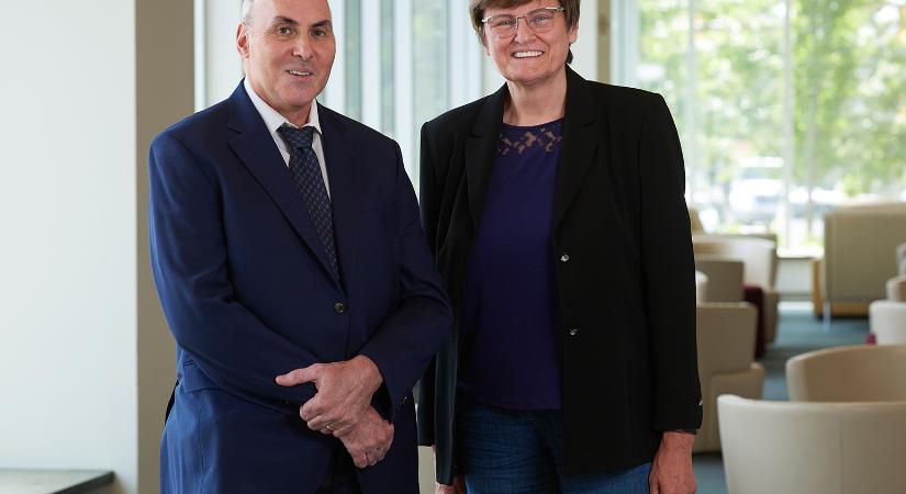 Karikó Katalin és Drew Weissman kapta a 2023-as orvosi Nobel-díjat
