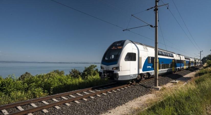 Tovább bénázik a MÁV! Fokozza a káoszt a Budapest-Bécs vonalon