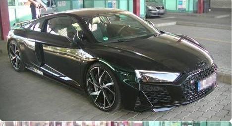 Németországban körözött Audi R8-at fogtak a határon