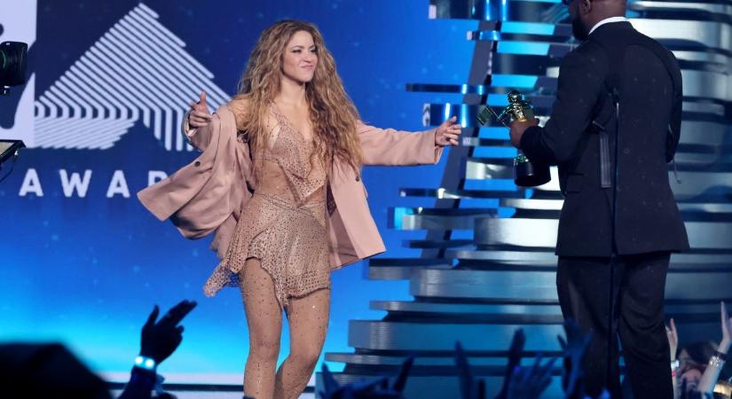 Újabb vádat emeltek Shakira ellen