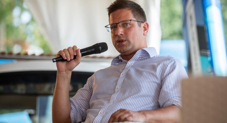 Gulyás Gergely: Az Egyesült Államok évek óta beavatkozik a magyar politikai életbe