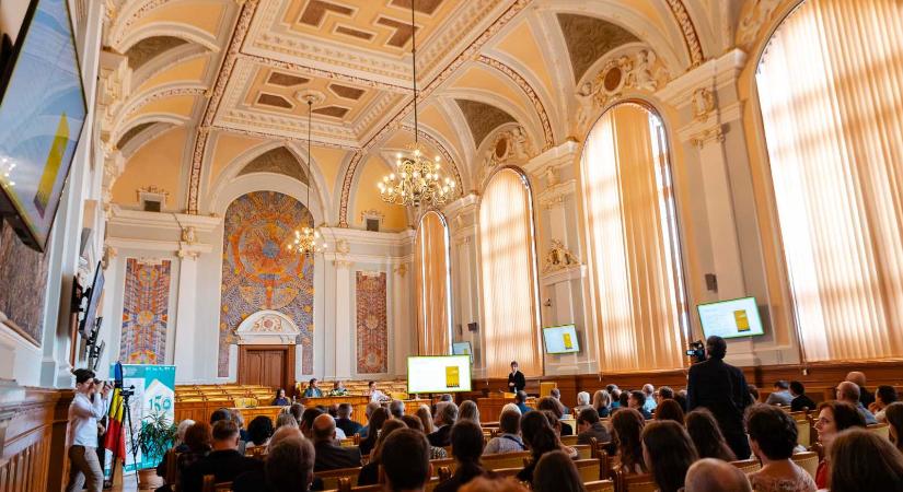 Tanévnyitó a BBTE-n: „A magyar nyelvű felsőoktatás 151 éve jelzi, hogy van élet a Farkas utcában”