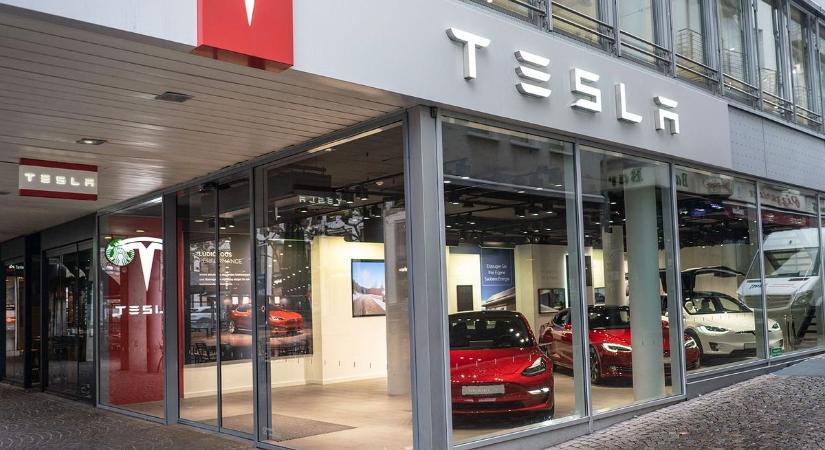 Olcsóbban sem fogy jobban a Tesla, csalódást okozott Elon Musk cége