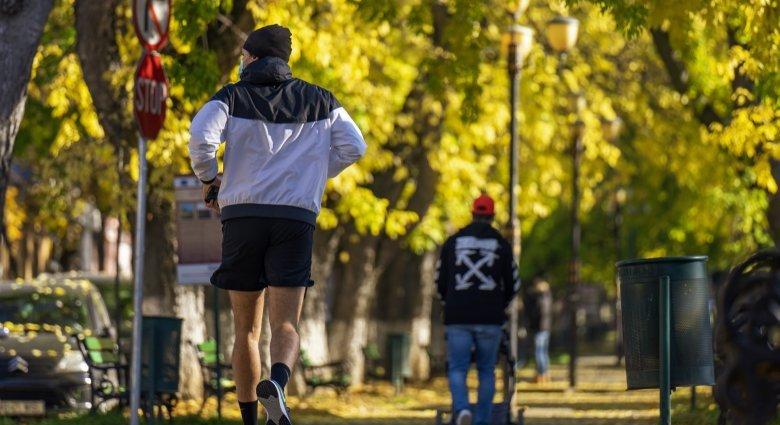 Mit tartogat még az ősz? Íme, a kéthetes előrejelzés