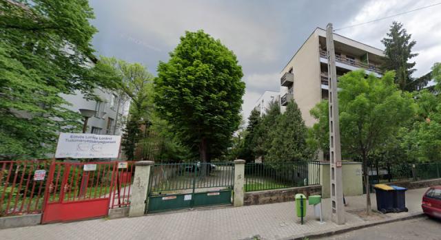 Világháborús bombára bukkantak egy hegyvidéki óvodánál, a gyerekeket elvitték