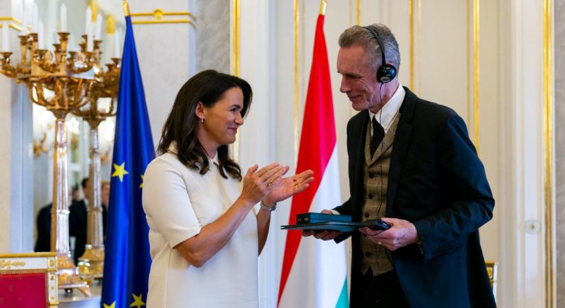 Fact-check: Tényleg 100 százalékos adókedvezményt kapnak a magyar anyák, ahogy Jordan B. Peterson írta?