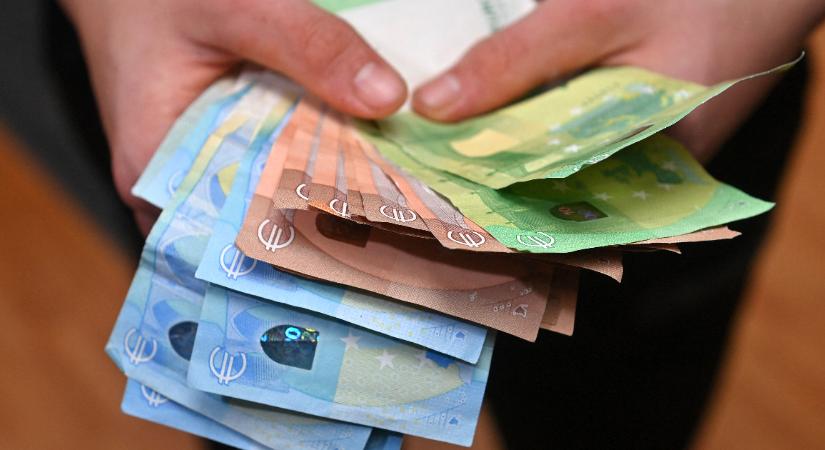FT: Hamarosan eddig zárolt eurómilliárdokhoz férhet hozzá a magyar kormány az EU-tól