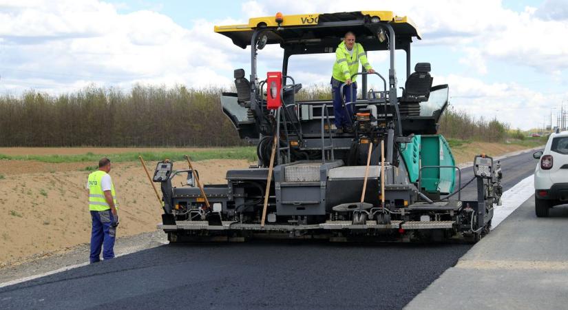 Környezetvédelmi jóváhagyást kapott az M44-essel összeköttetést teremtő romániai gyorsforgalmi