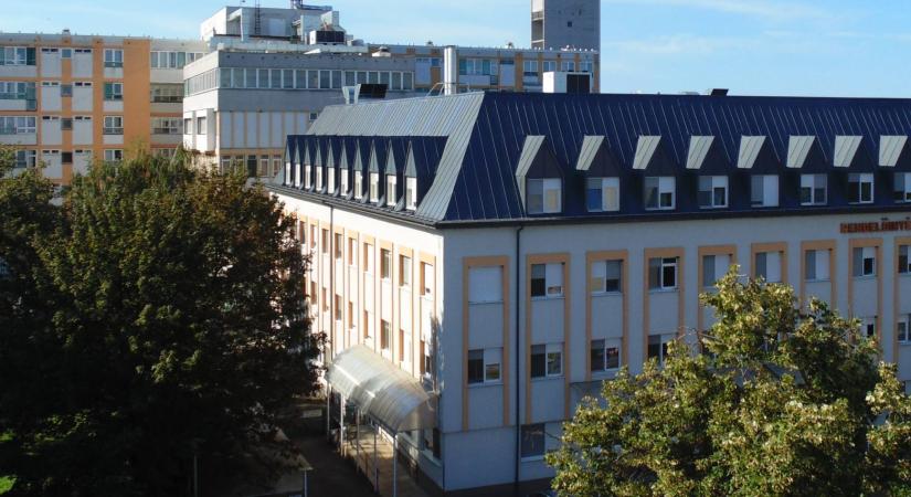 Orosházán magánklinikát nyitott a városi kórház és rendelőintézet vezetője