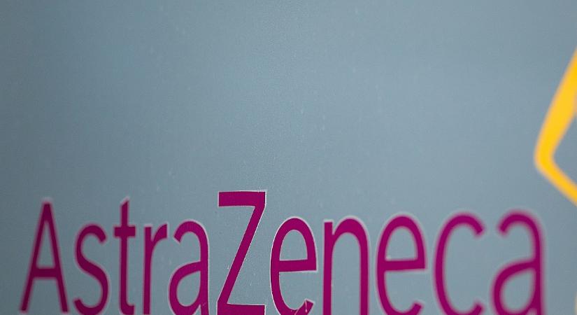 Mellékhatások miatt büntették meg az AstraZenecát