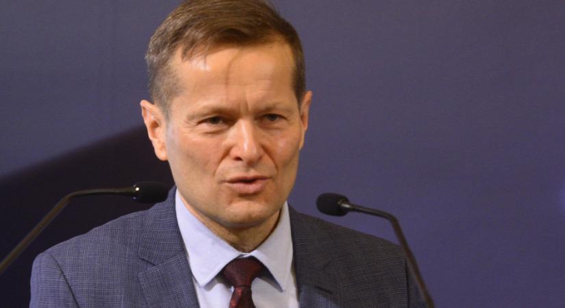 Orbán Viktor: Mórról a világ tetejére - fotó