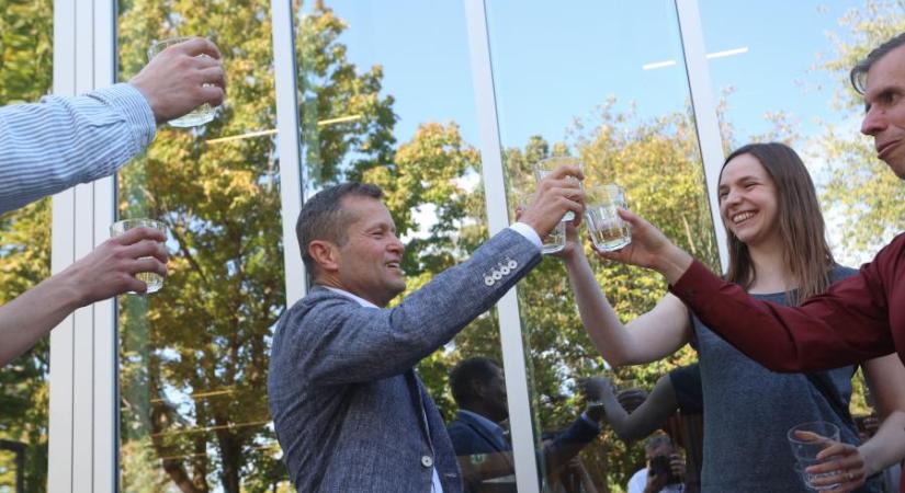 Krausz Ferenc azt hitte, álmodik, szerdán pezsgőt bont a fizikai Nobel-díjára