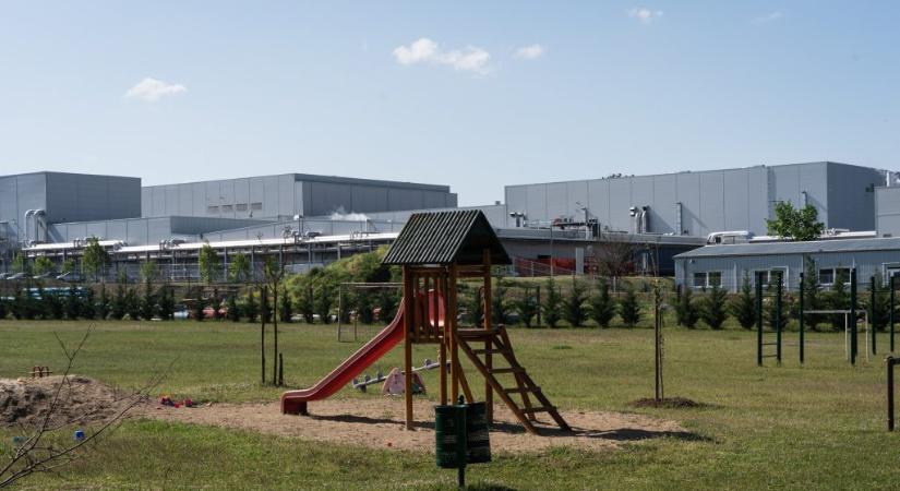 A gödi Samsung gyár miatt feljelentést tesz az LMP