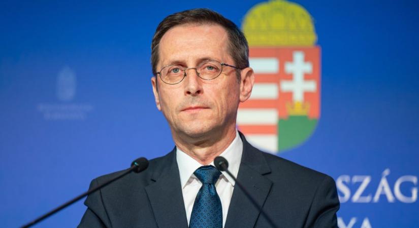 Varga Mihály: A visszaeső fogyasztás miatt kieső adóbevételek is hozzájárultak a hiánycél emeléséhez