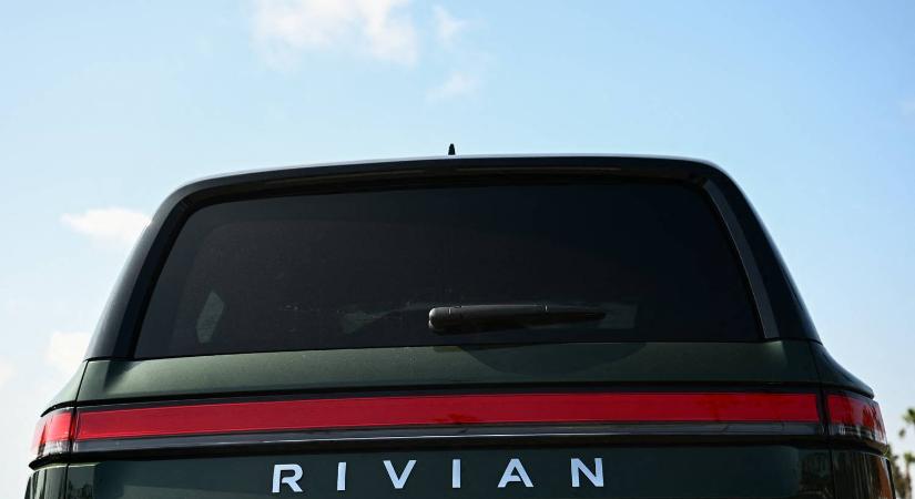 12 milliót veszít minden eladott autóján a Rivian