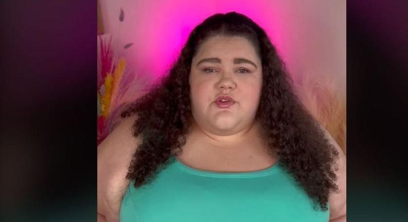 Építsék át szélesebbre a folyosókat, adjanak ingyen üléseket a repülőn - elképesztő elvárásai vannak a plus size influenszernek