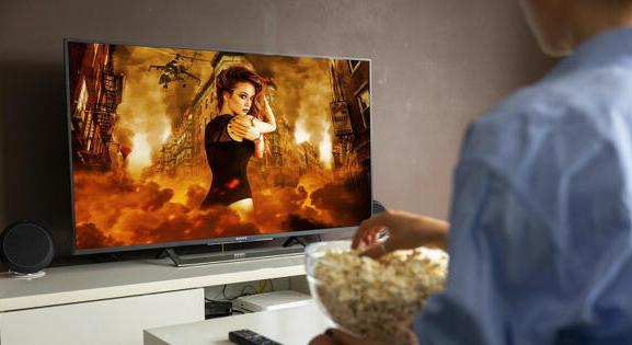 Az evésen is hamarabb takarékoskodunk, mint az interneten és a TV előfizetésen