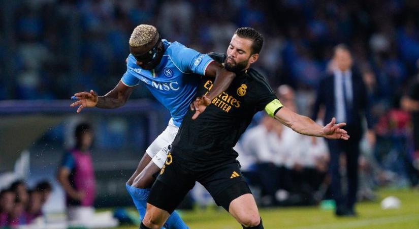 Elképesztő dráma a Napoli-Real BL-rangadón, megint megalázták a Manchester Unitedet