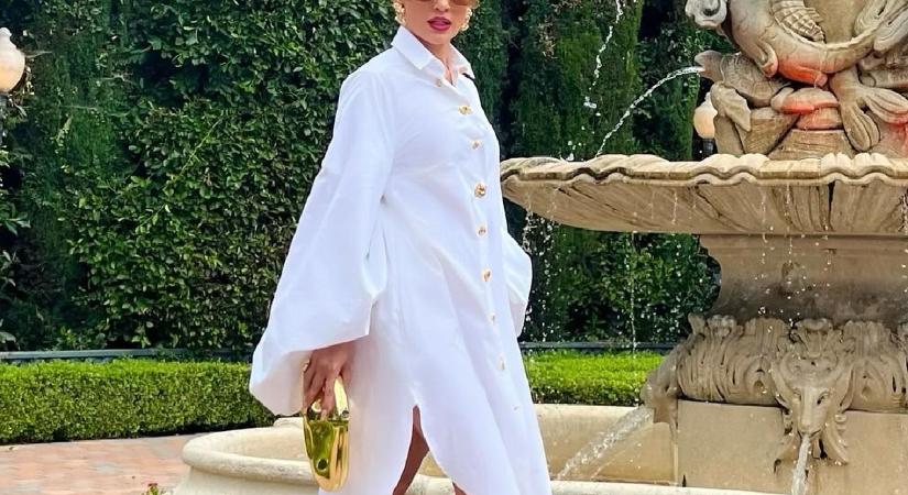 Jennifer Lopez maga a divat és a stílus (fotók)