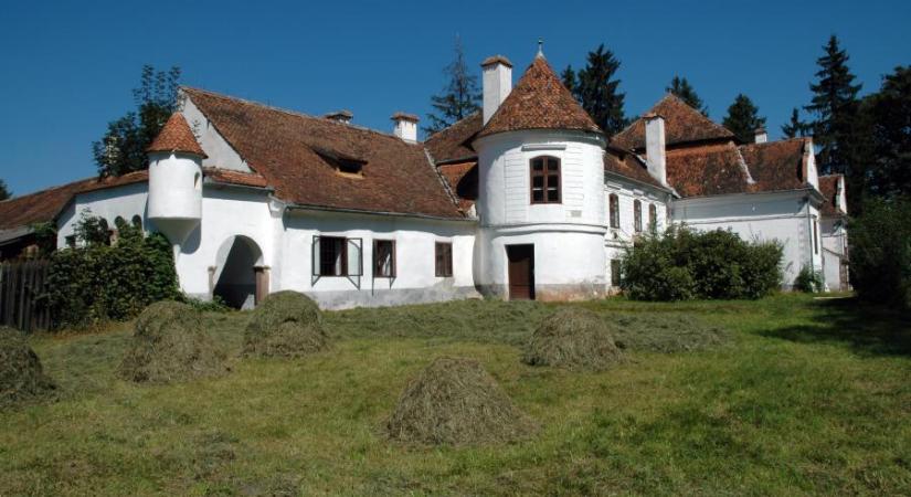 Már székelyföldi kastélyt és Balaton-felvidéki panziót is vett a Magyar Turizmus Akadémia, amit felnőttképzésre hoztak létre