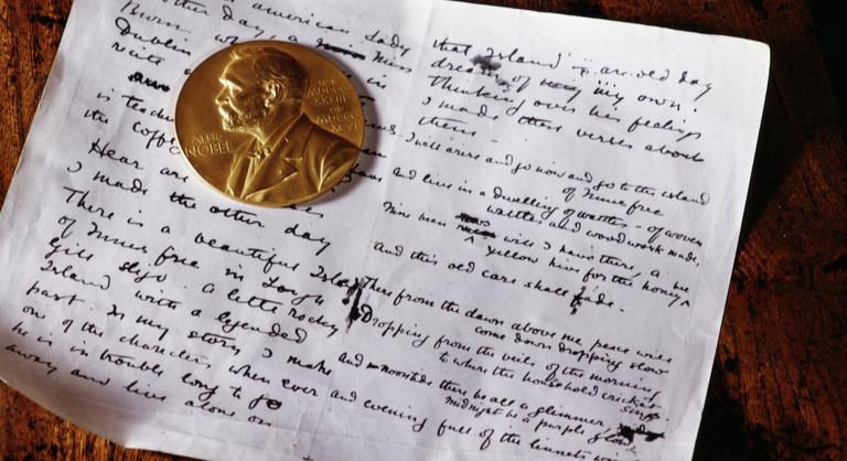 A fogadóirodák szerint még két magyar is versenyben van a Nobel-díjért
