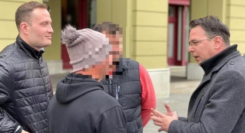 Itt van Mirkóczki Ádám és a Demokratikus Koalíció románcának röhögős vége