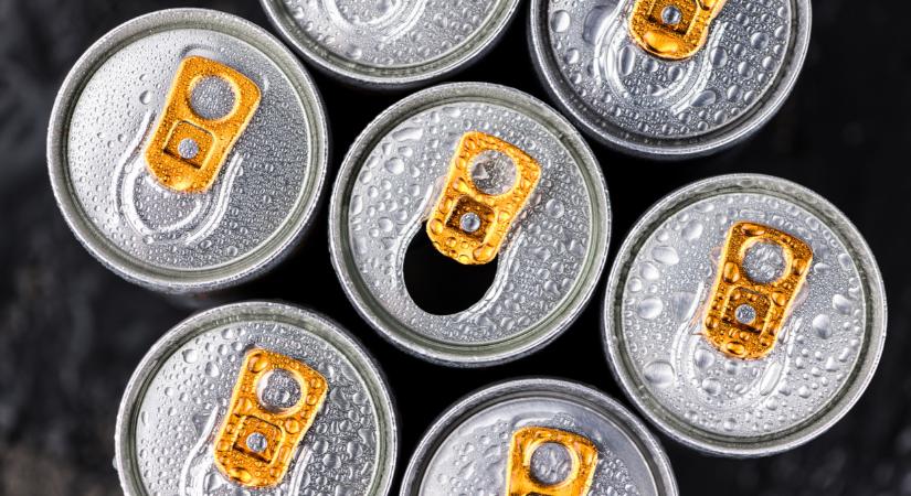 Dagad az energiaital-botrány Magyarországon: más üdítőket is be kéne tiltani 18 év alatt