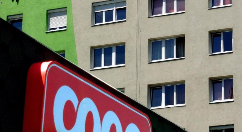 Romlott élelmiszereket hívnak vissza a népszerű áruházláncból - erről tudnia kell!
