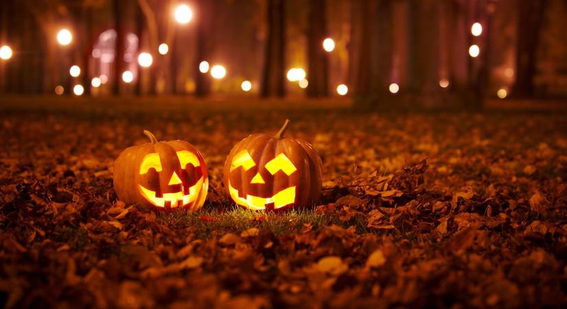 Halloween-i banzáj a a Huray Villa kertjében 2023 Balatonfüred