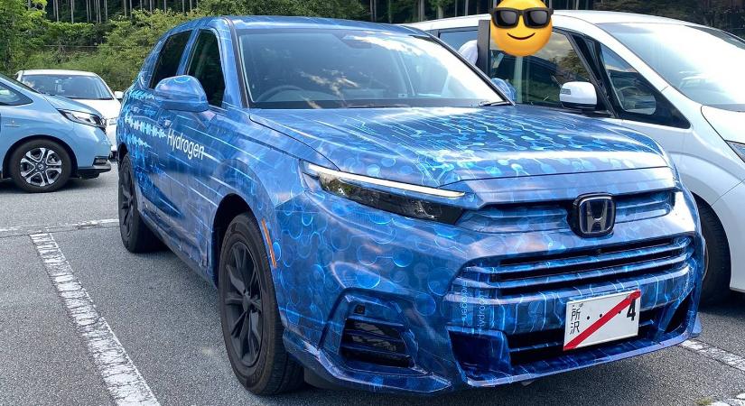Már közúton tesztelik a hidrogénes Honda CR-V-ket