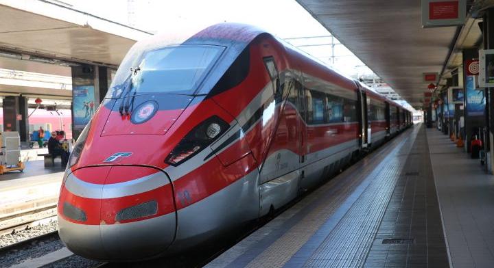 Elképesztő, vagy éppen elborzasztó nyomvonalak: A halálvasúttól a golyóvonatig