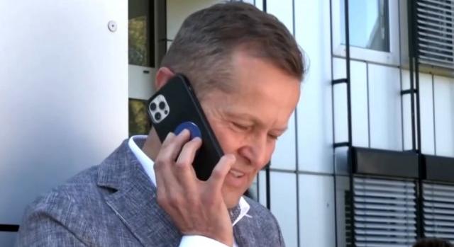Krausz Ferencék tanárokat toboroznak, akik korrepetálni tudják az ukrajnai rászoruló gyerekeket