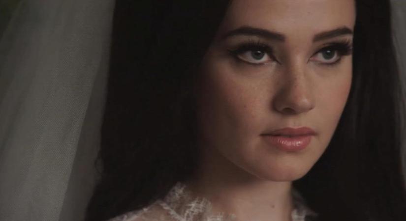 Cailee Spaeny tökéletesen átalakult Elvis Presley feleségévé