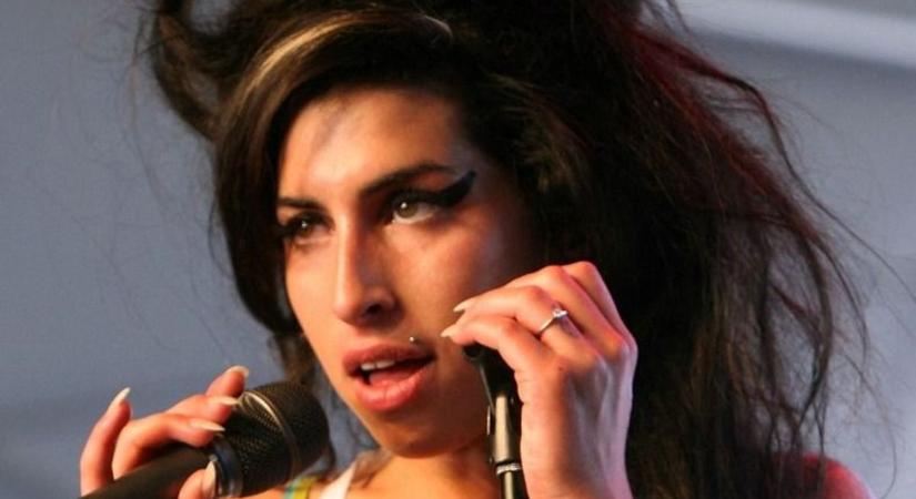 Így nézne ki Amy Winehouse és Jim Morrison, ha még élne