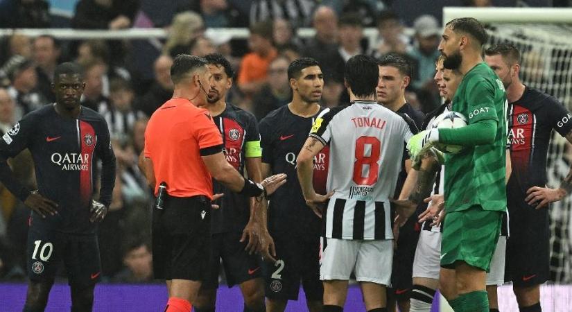 Megalázták a PSG-t, a videóbíró mentette meg a Barcelonát