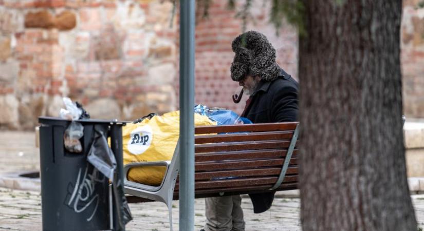 Alig indul eljárás hajléktalanság miatt