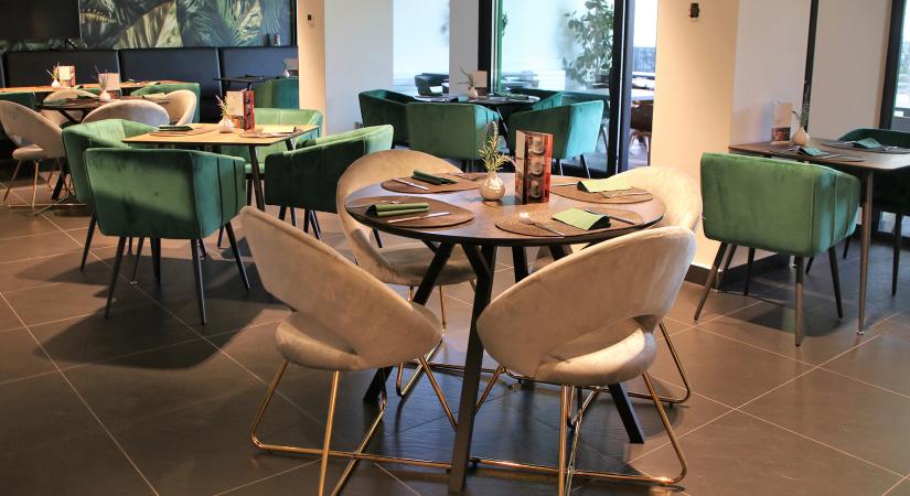 Újra várja a vendégeket a Viverum Bistro