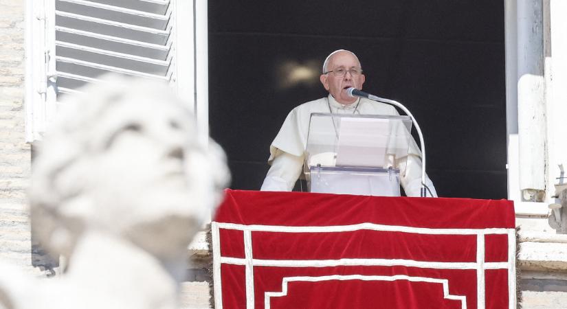 Ferenc pápa imádkozik, hogy az Úr fogadja be Sólyom Lászlót