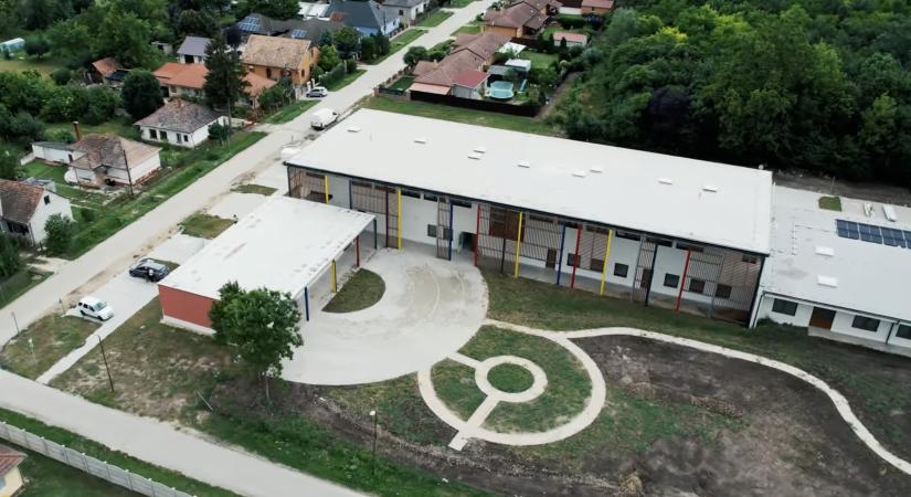 Laktanyából lett óvoda és bölcsőde Polgárdiban