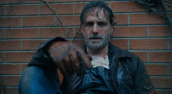 Csak fél perces, de a hideg futkos a hátunkon a The Walking Dead: The Ones Who Live kedvcsinálójától