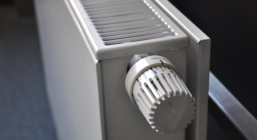 Energiaügyi Minisztérium: kezdődik a fűtési szezon, rezsicsökkentett árak és bőséges gázkészlet védi a magyar családokat