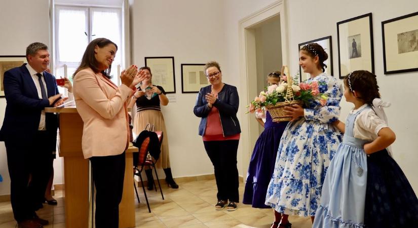 Cecén is járt a köztársasági elnök asszony