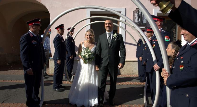 Elrabolta a kanizsai tűzoltó szívét a csinos lány