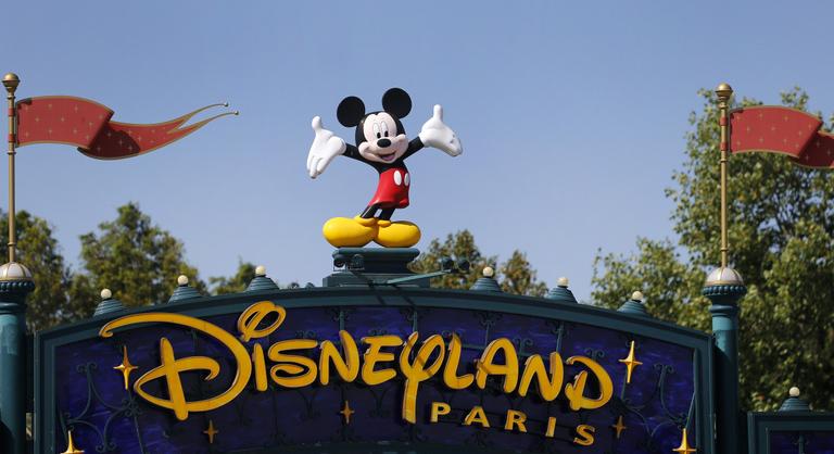 Strasbourg helyett tévedésből Disneylandbe ment több száz európai parlamenti képviselő