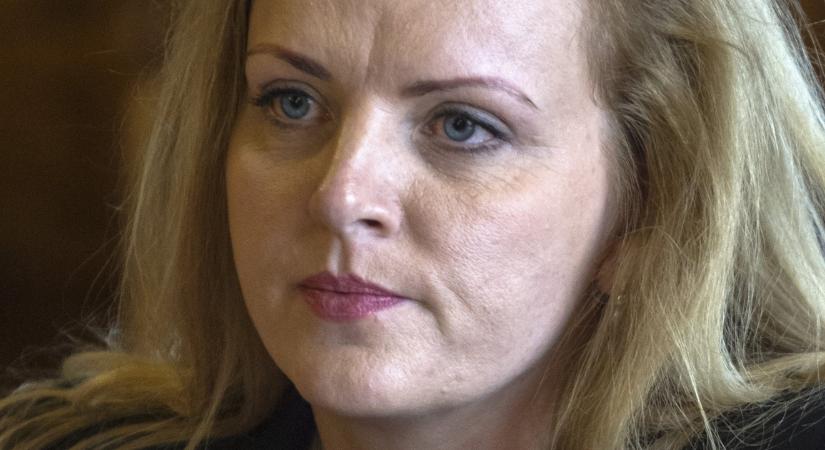 Parragh László volt felesége kemény üzetetet küldött a gazdaságpolitikai döntéshozóknak