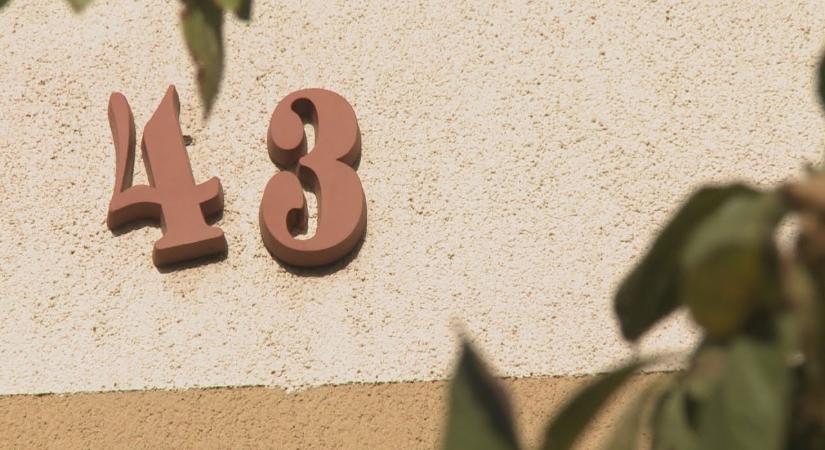 A házszámok fontosságára hívja fel a figyelmet az önkormányzat