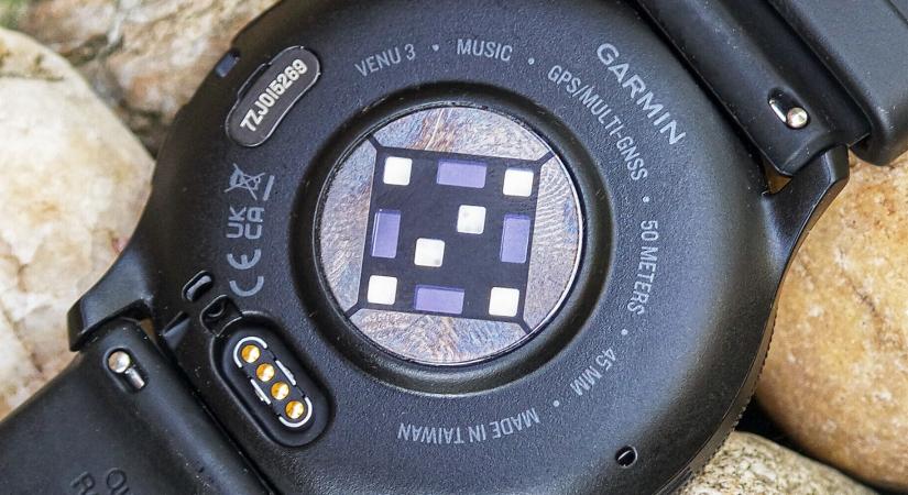 Tovább bővítette az EKG funkciót a Garmin