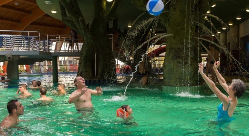 Hajdúszoboszló, Hévíz és Zalakaros felé is sokan indulnak a hétvégén