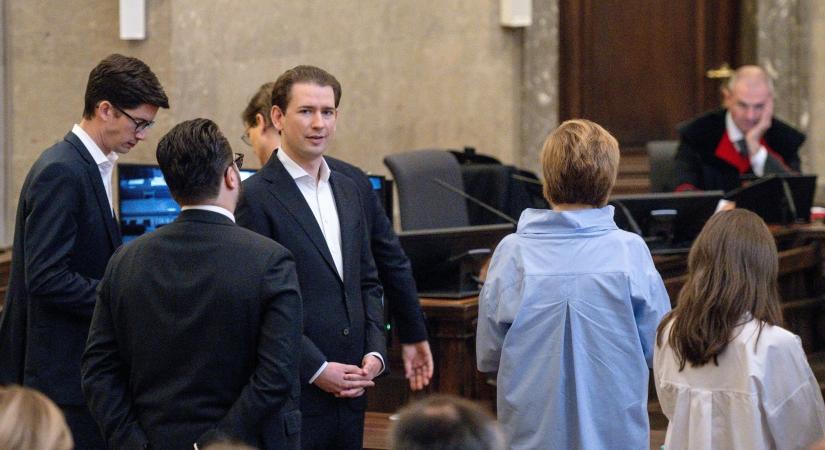 Elkezdődött a korrupciós botrányba keveredett Sebastian Kurz pere